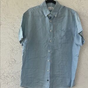 Taylor Stitch Light Blue Casual Button-Down Shirt